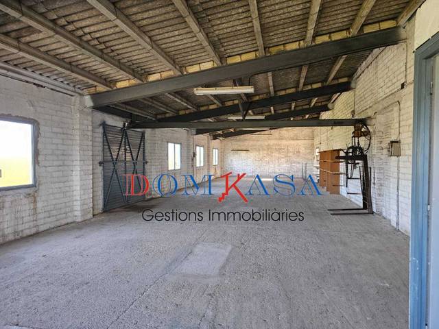 Nave industrial en Alquiler en Bítem