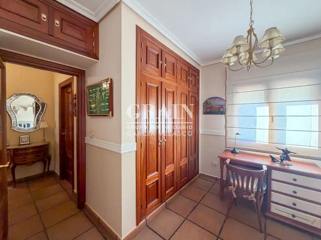 Detached homes for sale in Barrax  with Air Conditioner, Heating and Storage room