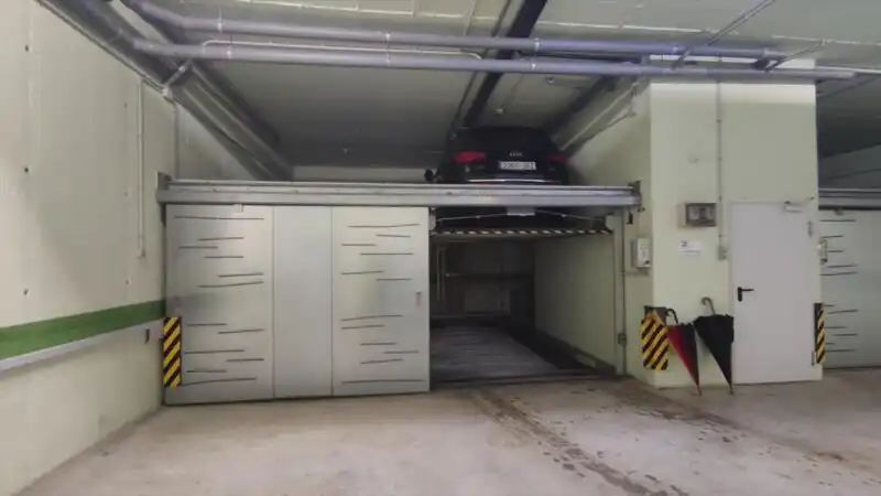 Garaje en venta en CUESTA DE ALDAPETA, Área Romántica