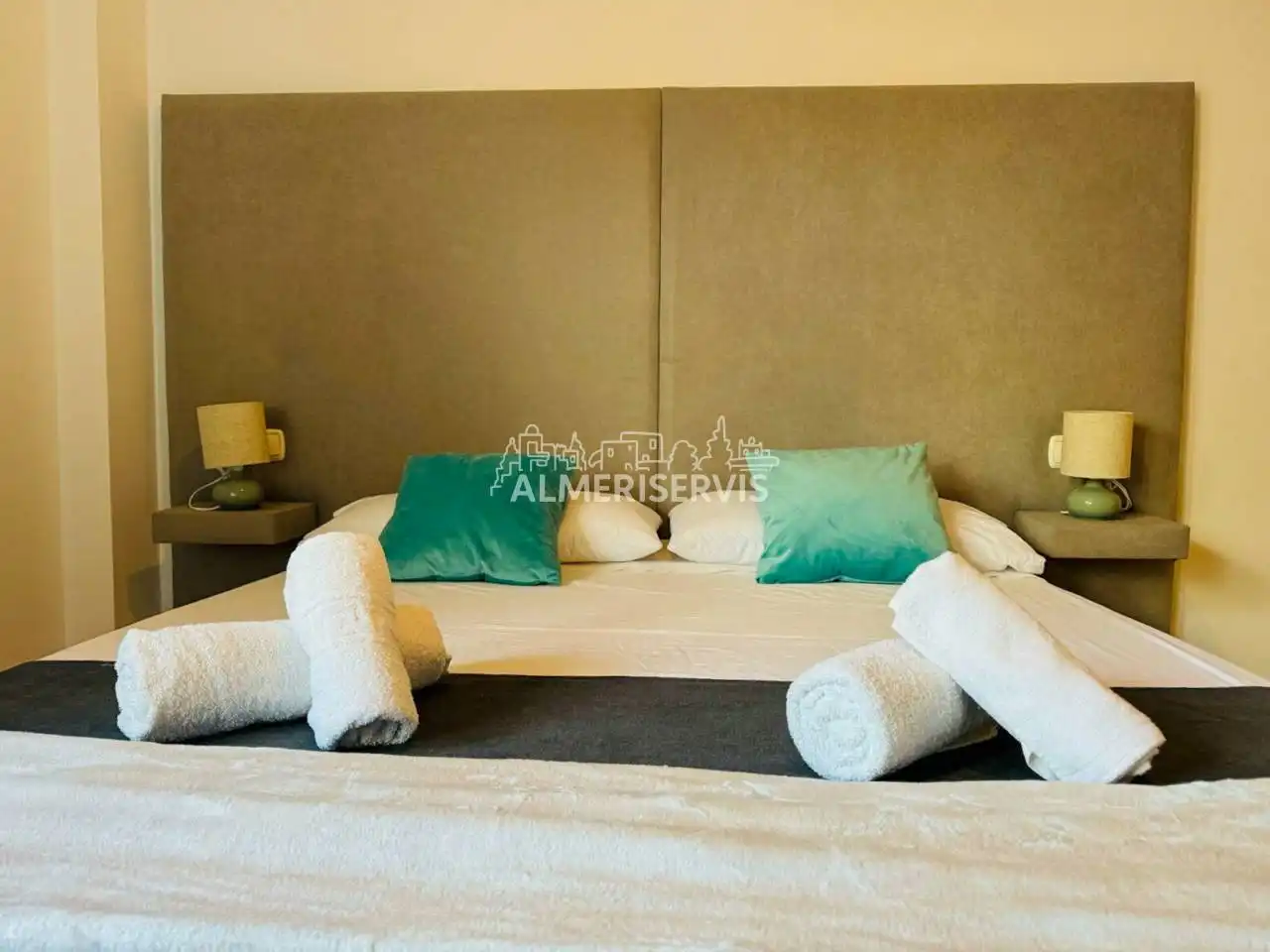 Habitación de Piso en venta en El Ejido con Aire acondicionado, Terraza y Amueblado