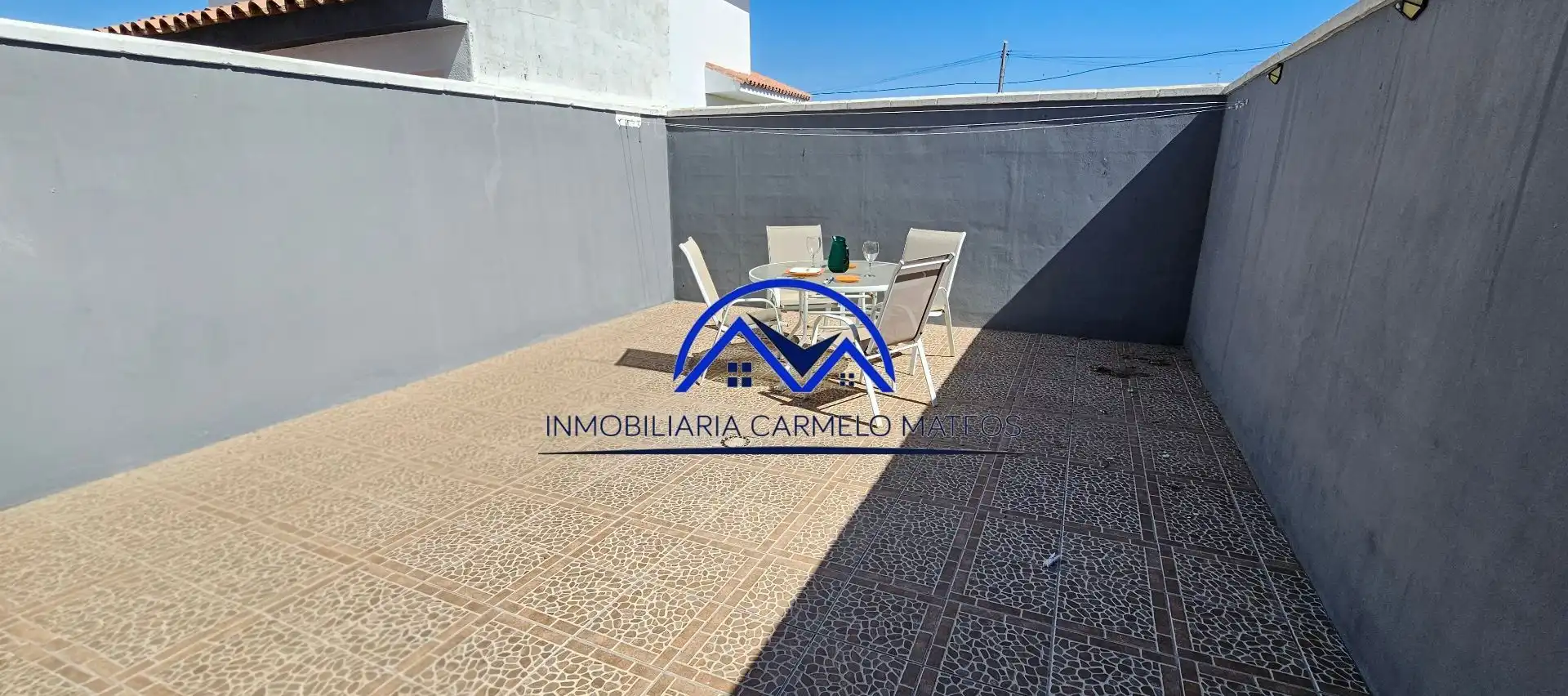 Terraza de Dúplex en venta en Sanlúcar de Barrameda con Aire acondicionado, Jardín privado y Trastero
