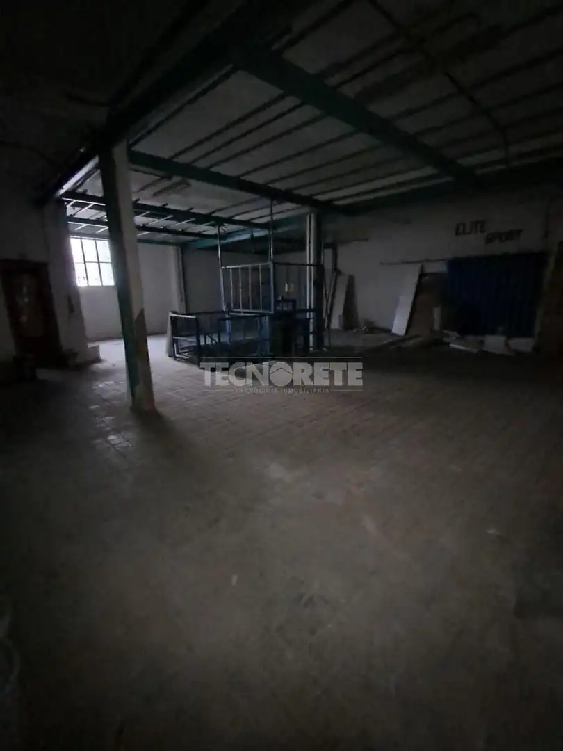 Local comercial en venda a Puente de Vallecas, imagen 15
