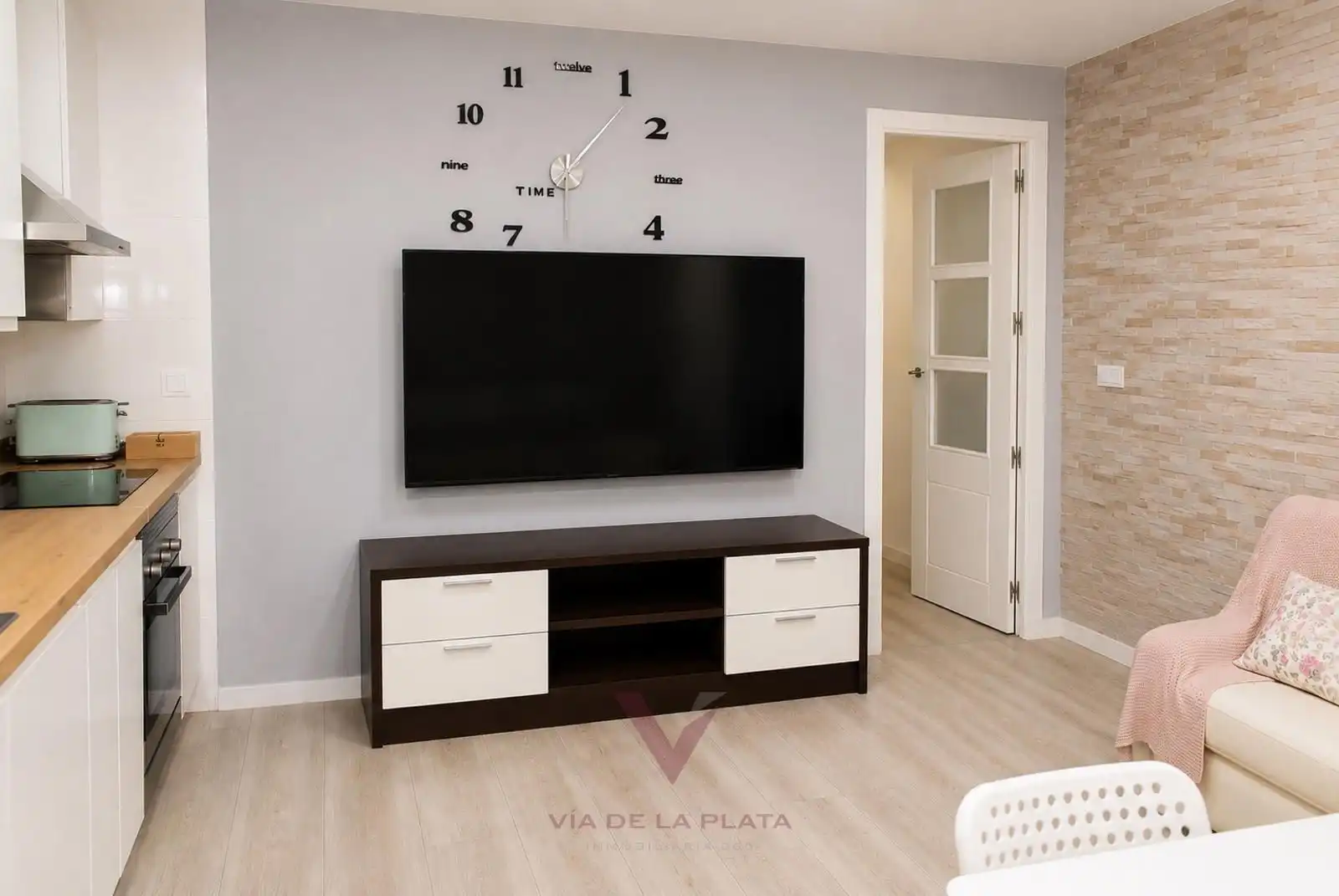 Living room of Flat for sale in Cabrerizos  with Heating, Furnished and Oven