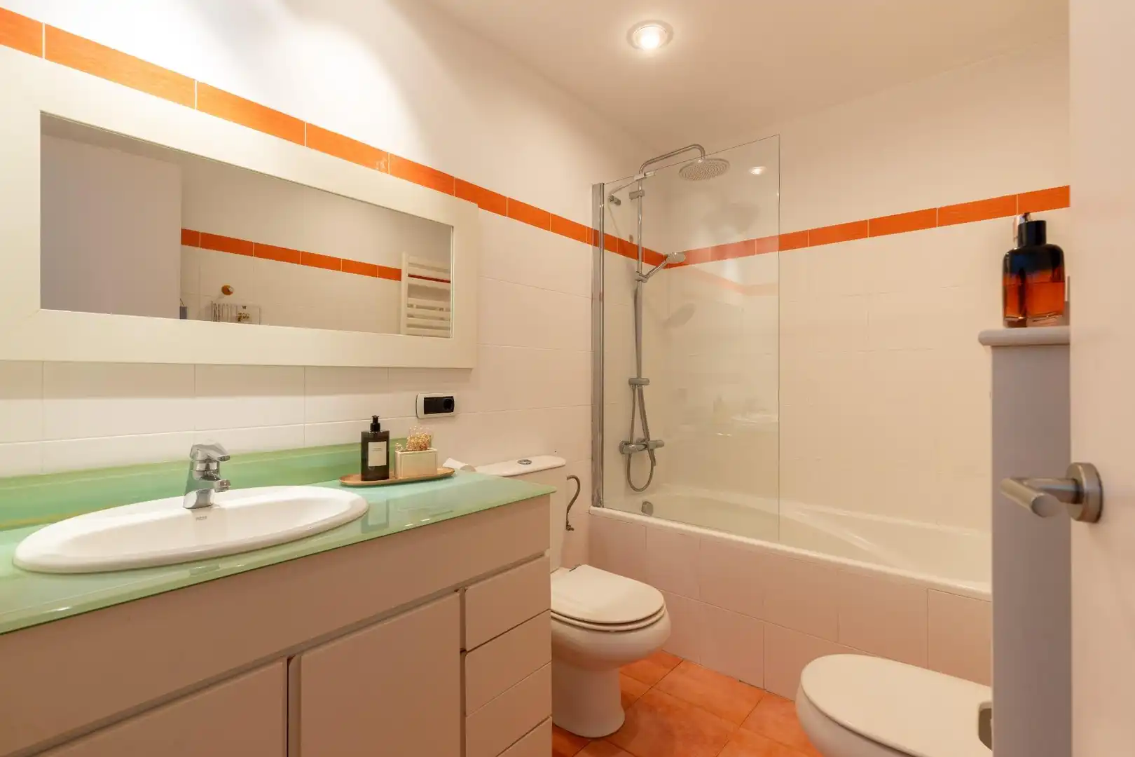 Badezimmer von Haus oder Chalet zum Verkauf in Viladecavalls mit Privatgarten, Terrasse und Abstellraum