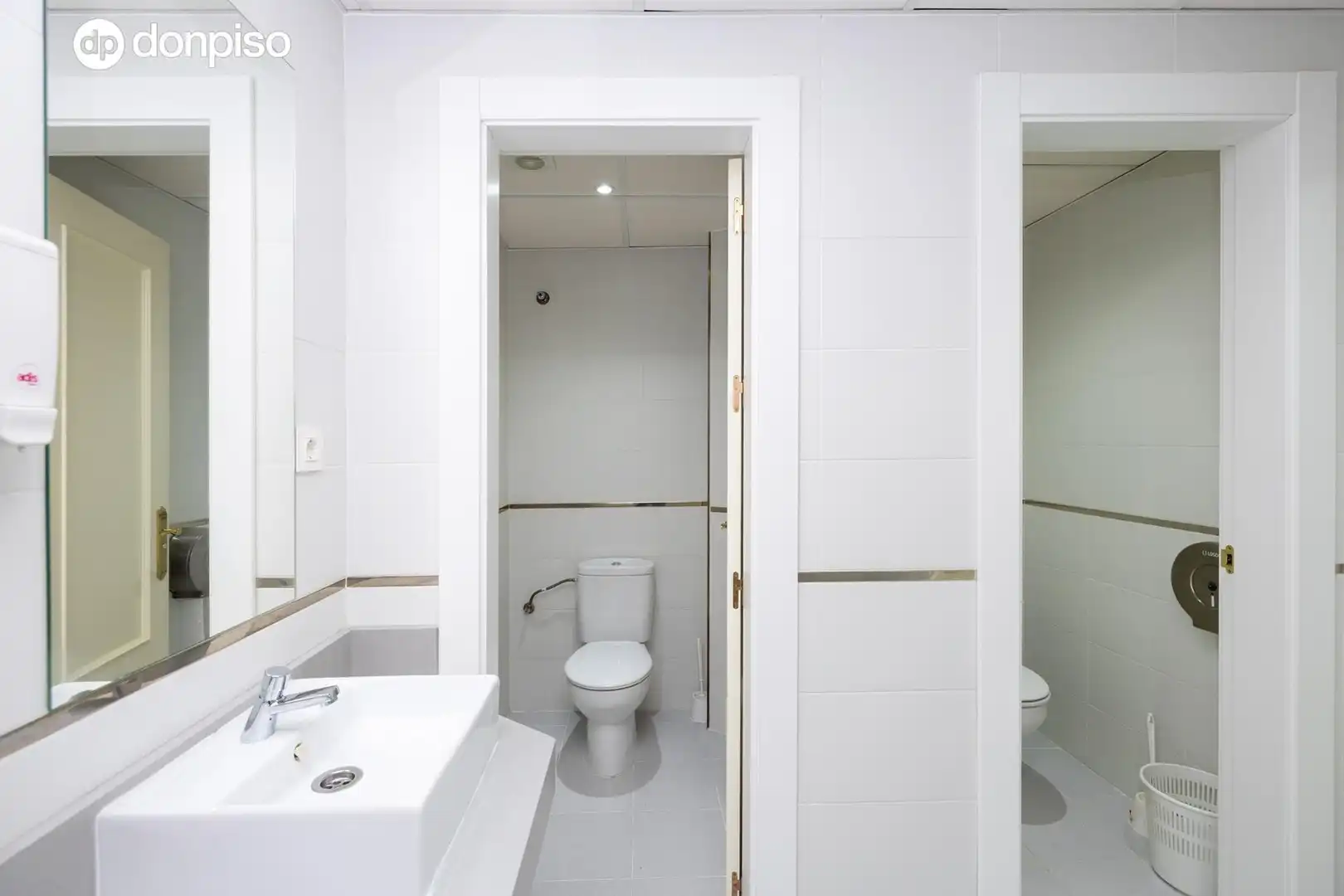 Local comercial en venta en Avenida Santa Maria de la Alhambra, imagen 13