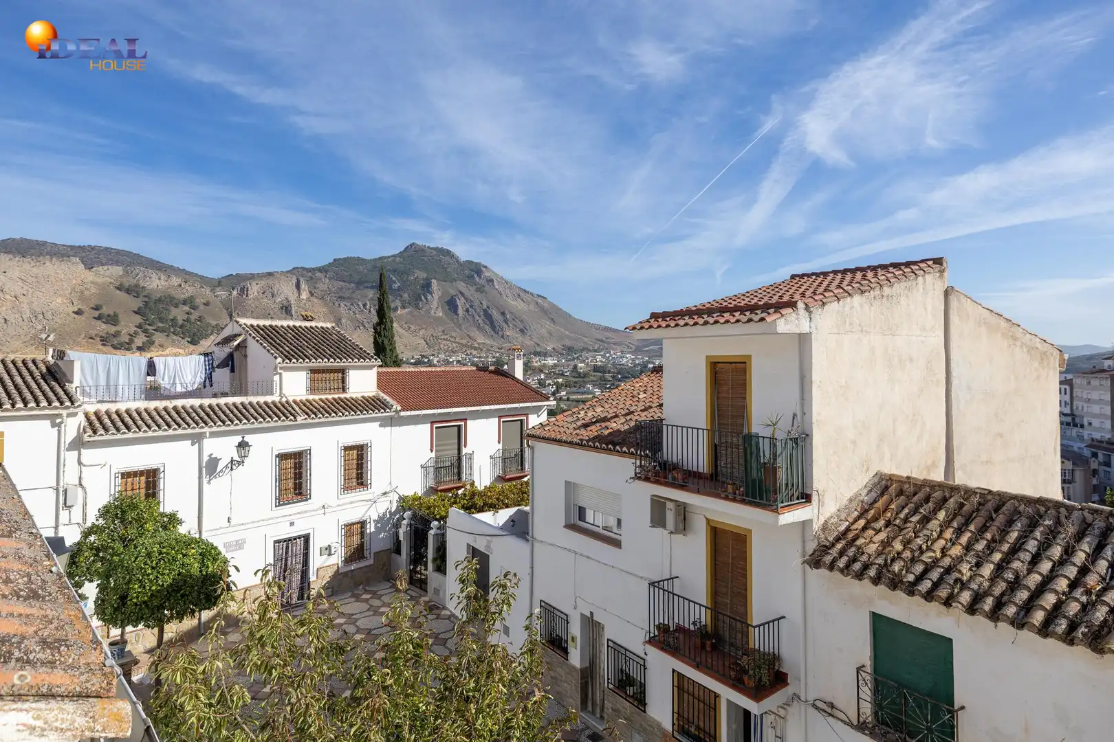Einfamilien-Reihenhaus zum Verkauf in Calle de Nazar, Loja