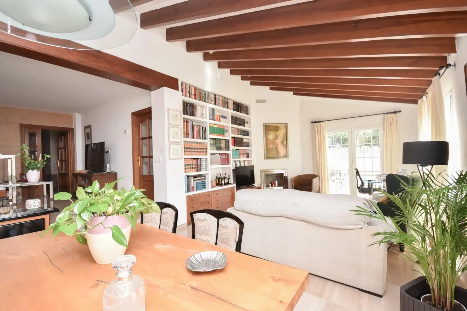 Sala d'estar de Casa o xalet en venda en Marratxí amb Aire condicionat, Calefacció i Jardí privat