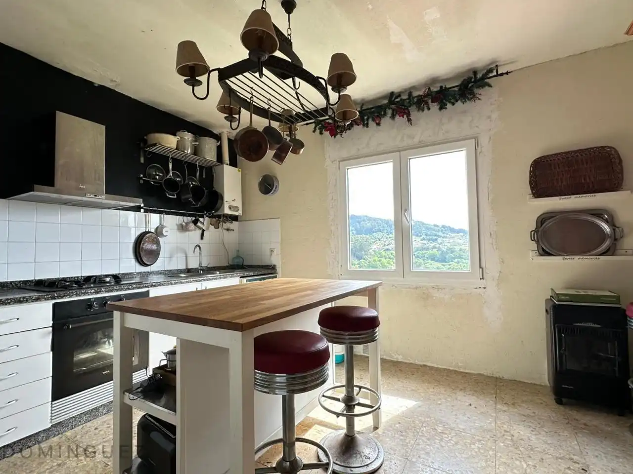 Kitchen of Houses for rent in Cangas   with Heating and Private garden