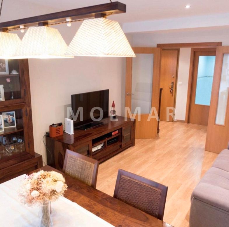 Wohnzimmer von Wohnung zum verkauf in Alaquàs mit Klimaanlage, Abstellraum und Balkon