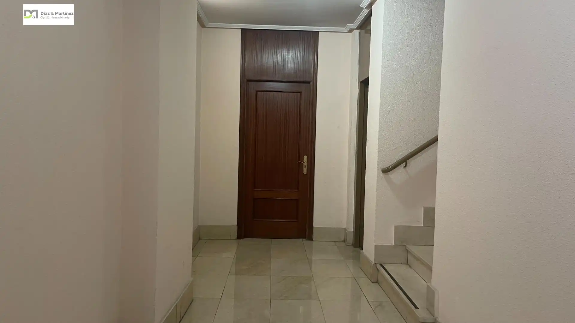 Dúplex en venta en León Capital  con Calefacción y Parquet