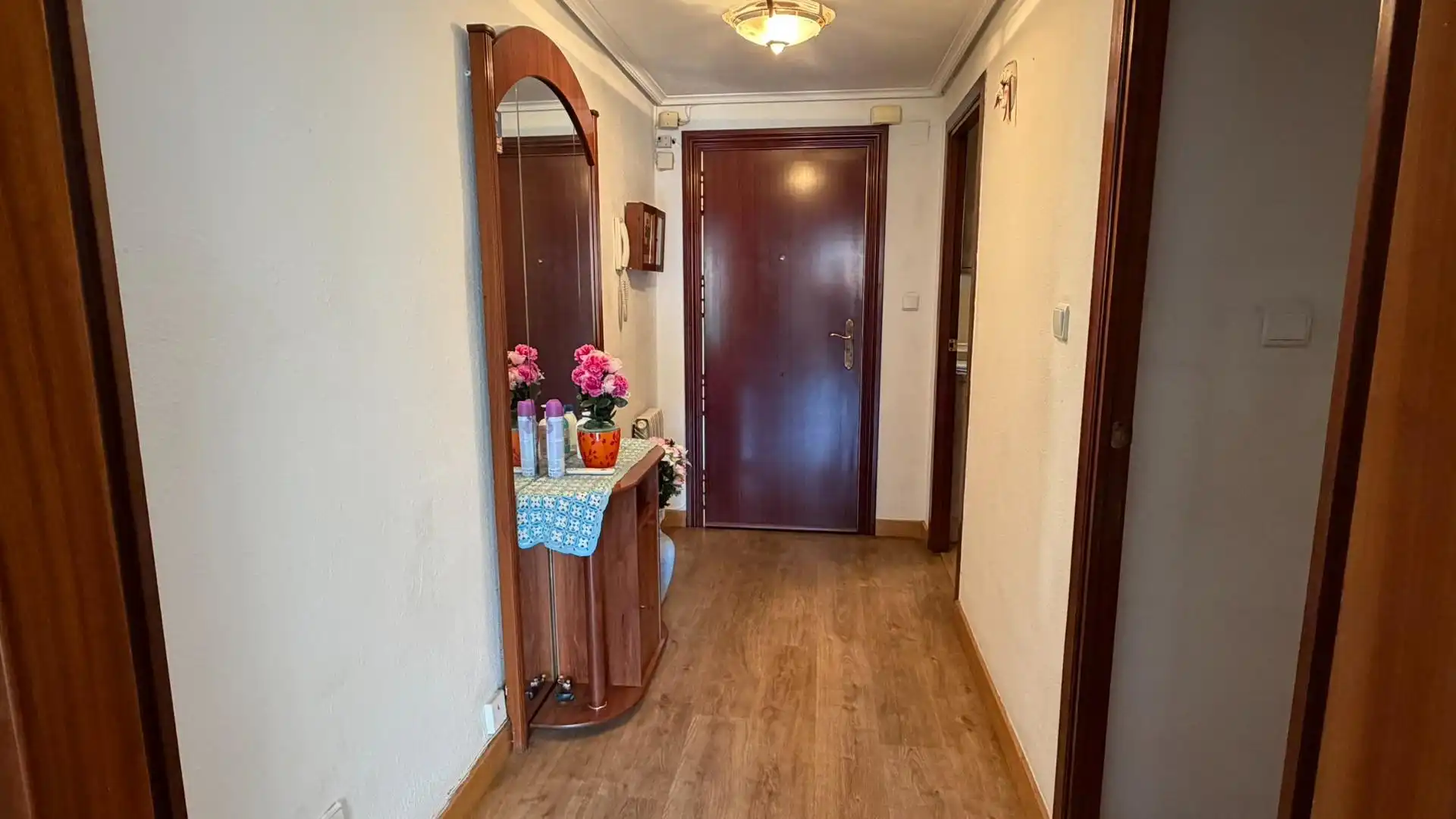 Piso de alquiler en Zaragoza con Calefacción, Trastero y Balcón