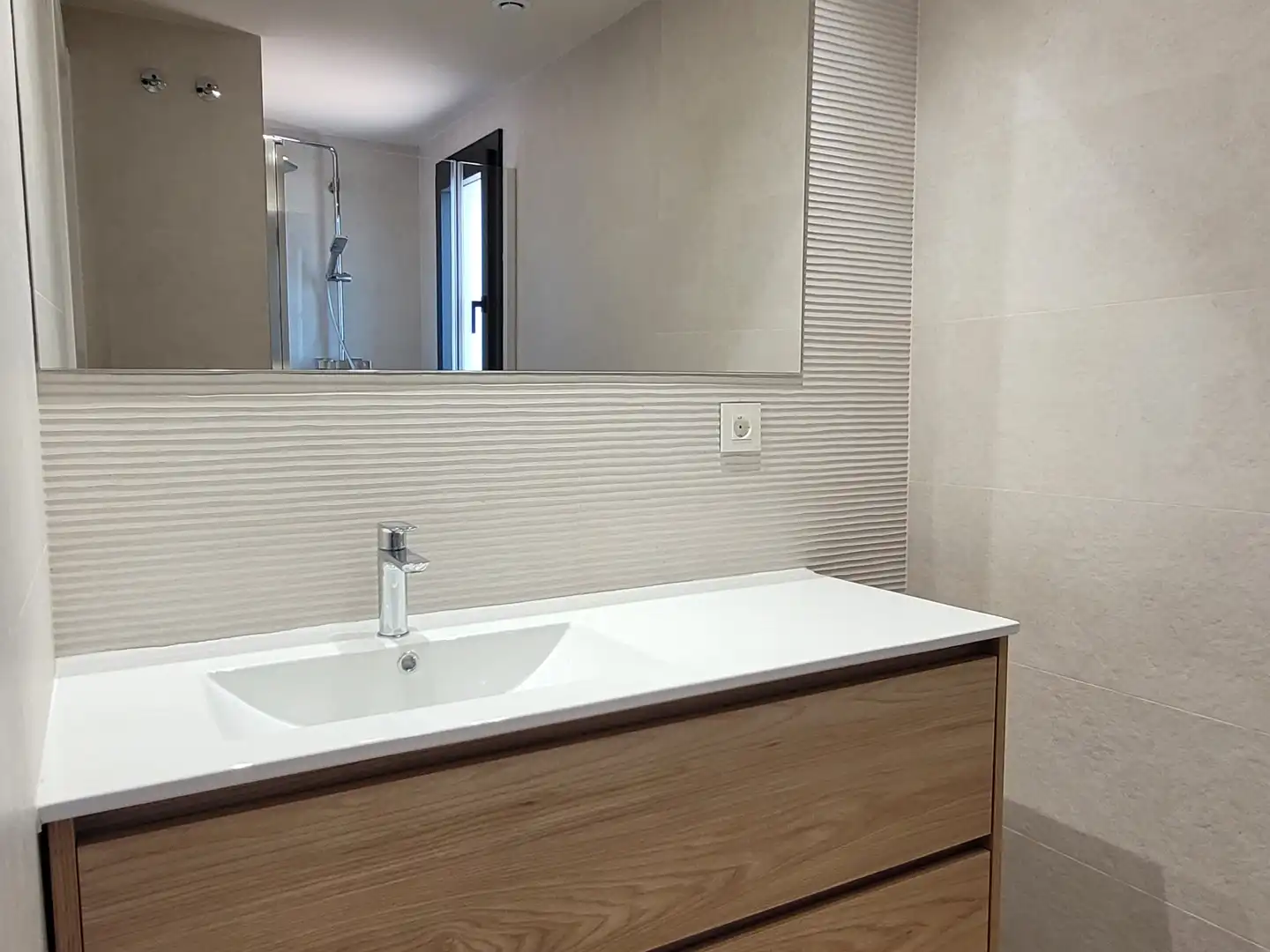 Neubau-Wohnung mit Terrasse zum Verkauf in Avinguda d'Ermengol V, imagen 29