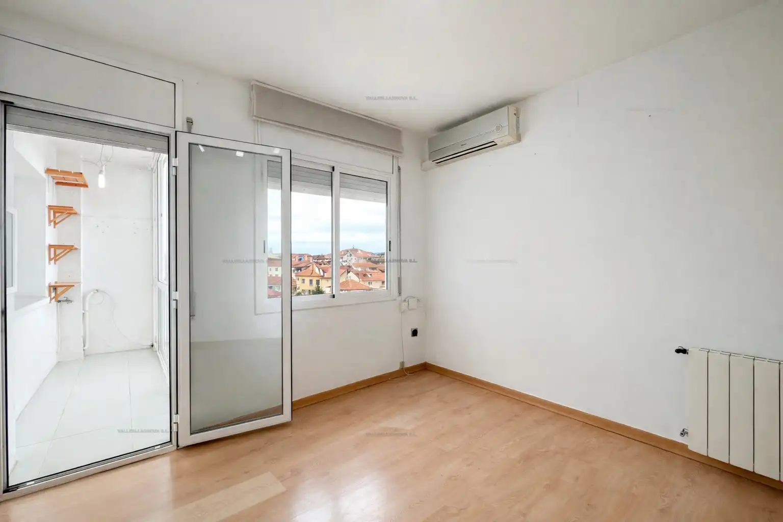 Flat with terrace for sale in Col.legis Nous, imagen 10