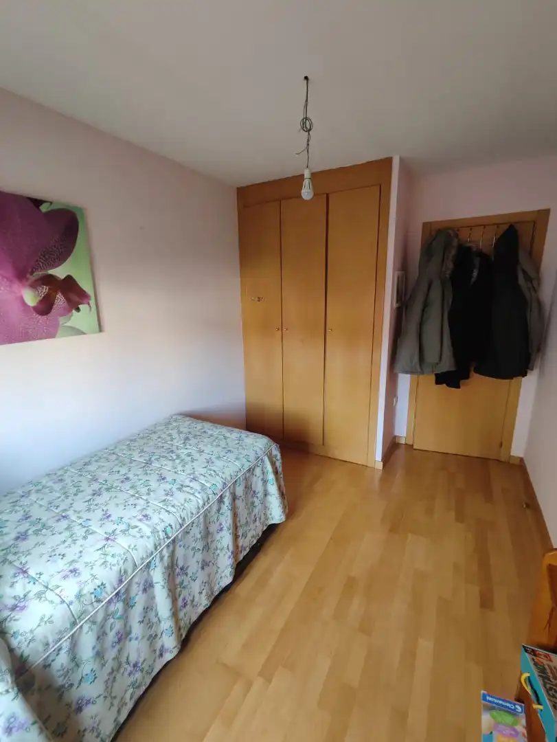 Habitación de Piso en venta en Peñafiel con Calefacción, Parquet y Terraza