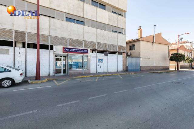 Local comercial en Venta en Poniente