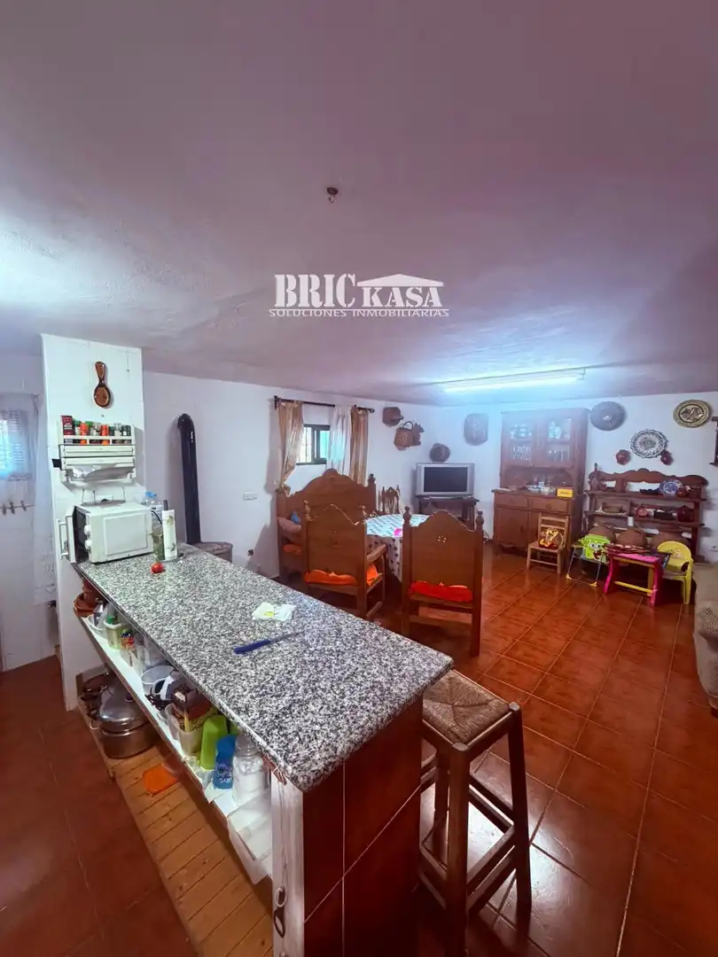 Cocina de Casa o chalet en venta en Cáceres con Trastero, Piscina y Amueblado