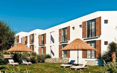 Vista exterior de Dúplex en venda en Sant Joan de Labritja amb Aire condicionat, Calefacció i Piscina