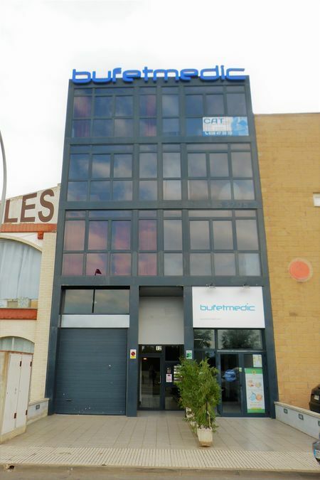 Vista exterior de Edifici en venda en Empuriabrava