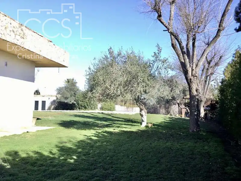 Chalet con piscina en venta en Sanlúcar la Mayor, imagen 14