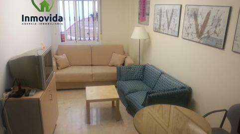 Foto 2 de Piso en venta en Fernán-Núñez, Córdoba