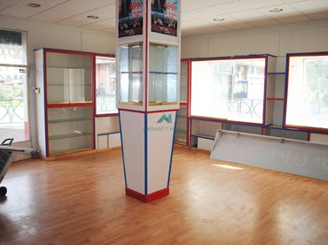 Local comercial en venda a Santoña
