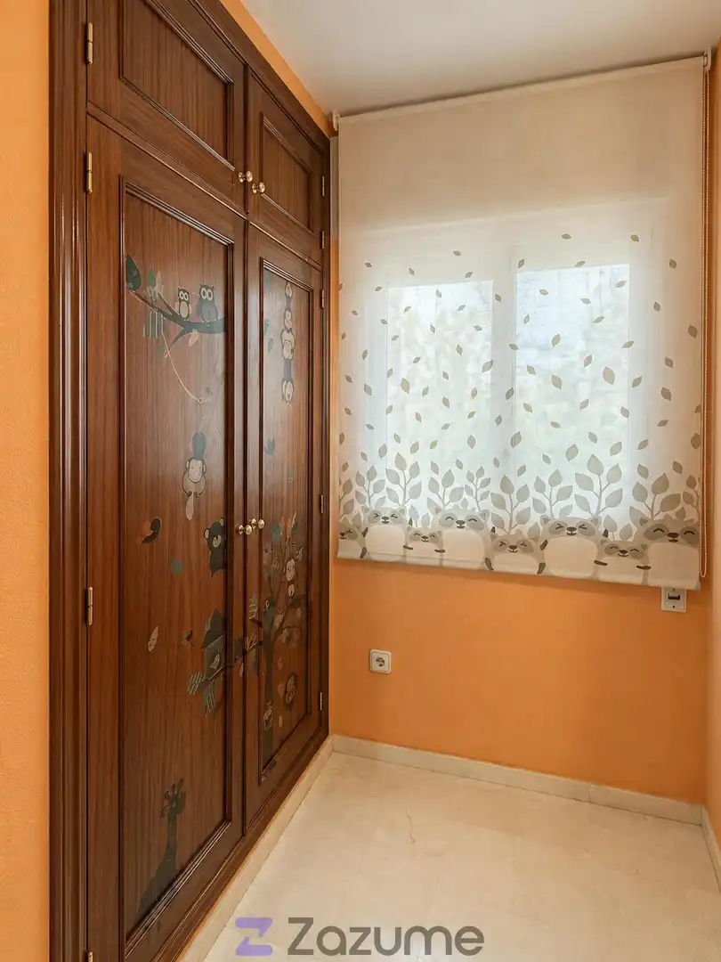 Schlafzimmer von Wohnung zur Miete in Málaga mit Klimaanlage, Heizung und Terrasse