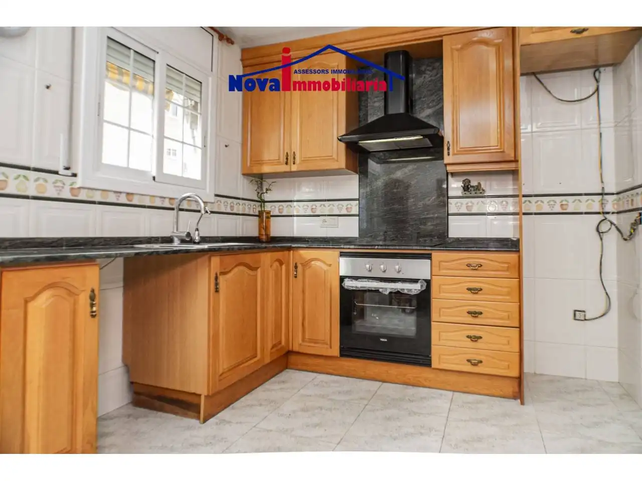 Duplexes for rent in Calle de les Assutzenes, Torrent Ballester