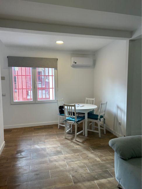 Dining room of Flat for sale in  Madrid Capital  with Air Conditioner, Heating and Furnished
