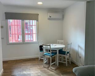 Dining room of Flat for sale in  Madrid Capital  with Air Conditioner, Heating and Furnished