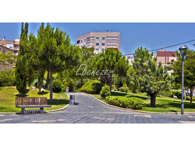 Piso en Venta en Calle Juan Fernández en Ciudad Jardín