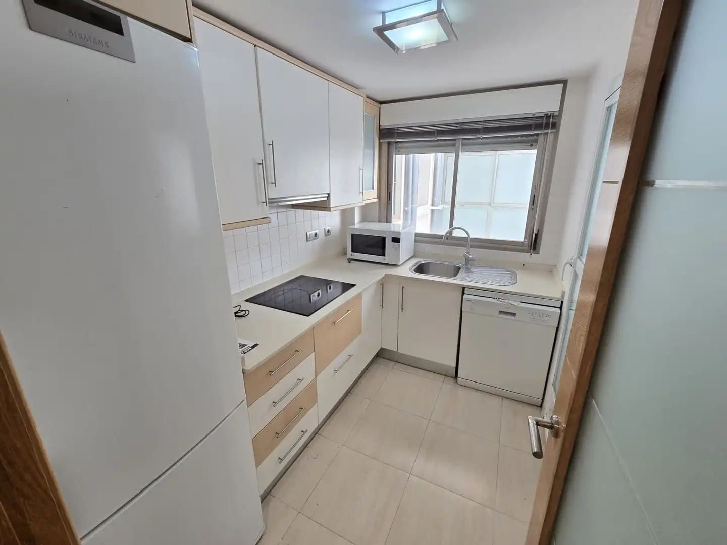 Cuina de Apartament en venda en Torrevieja amb Aire condicionat