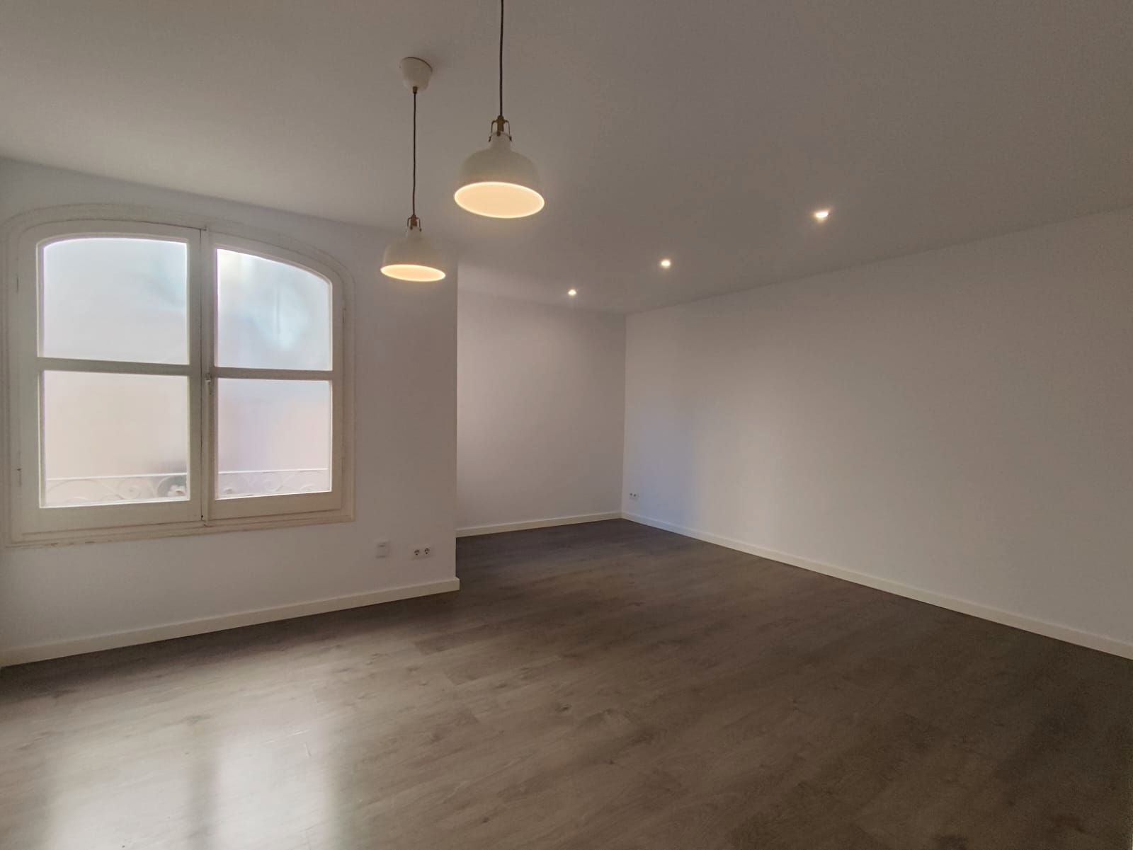 Attic to rent in  Barcelona Capital  with Air Conditioner, Parquet flooring and Storage room