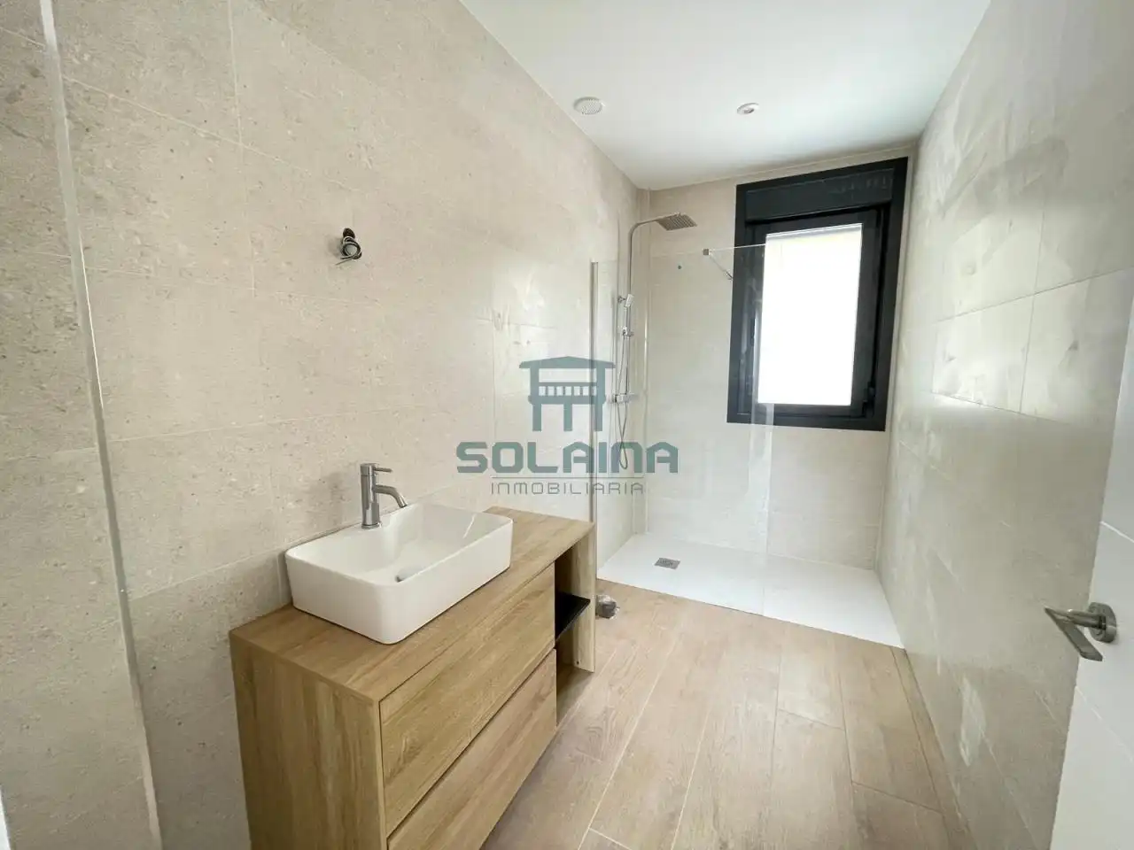 Baño de Casa o chalet en venta en Ourense Capital  con Calefacción
