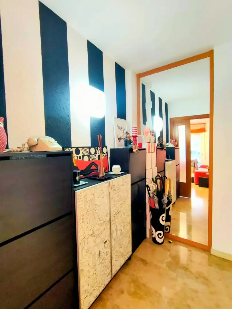 Cuina de Pis en venda en Barcelona amb Aire condicionat, Calefacció i Balcó
