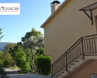 Vista exterior de Casa o xalet en venda en Merindad de Valdivielso amb Calefacció, Jardí privat i Terrassa