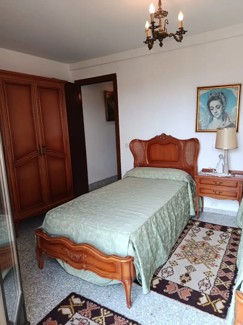 Habitación de Casa adosada en venta en Tudelilla con Terraza, Trastero y Amueblado