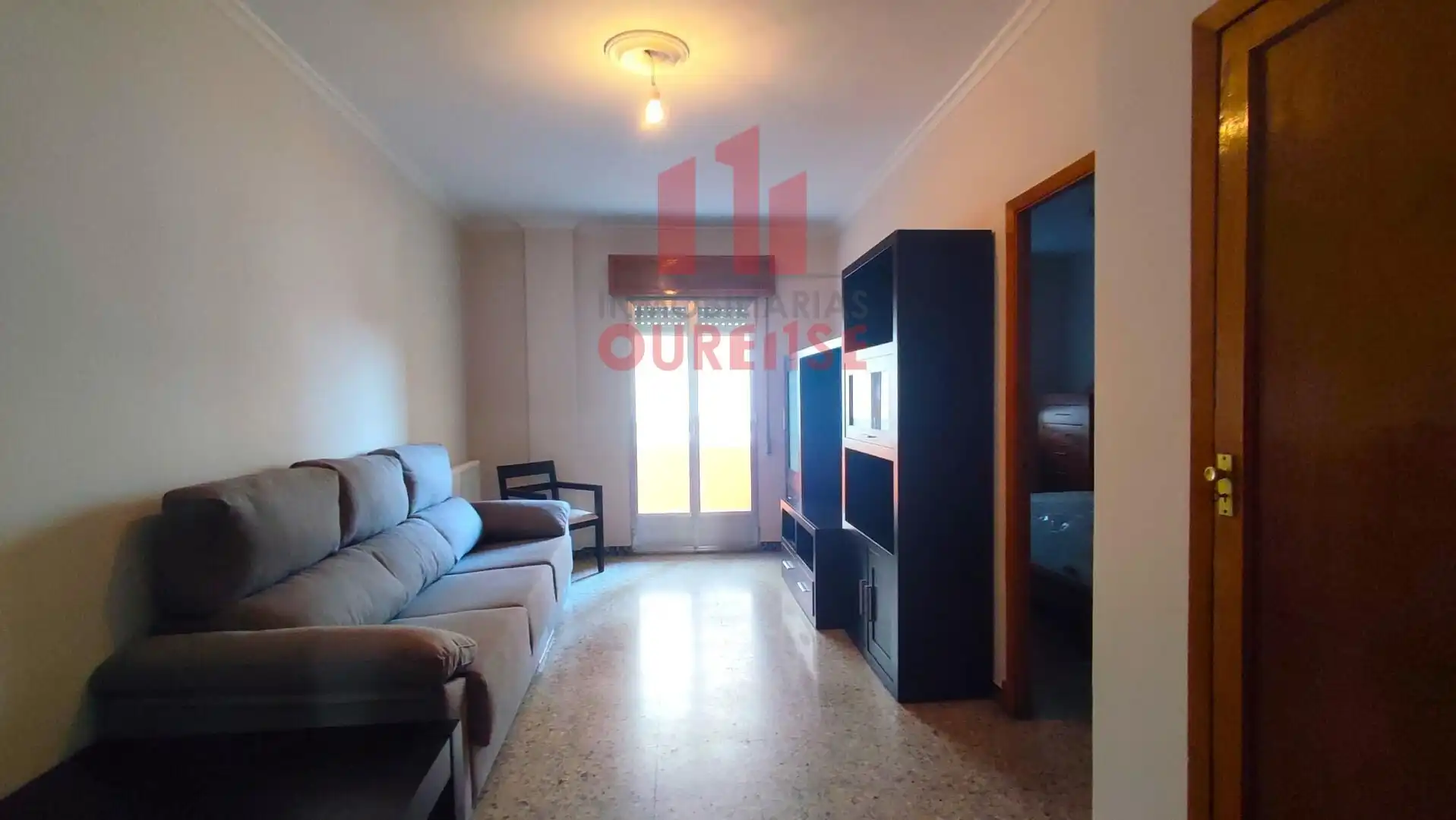 Außenansicht von Wohnung zur Miete in Ourense Capital  mit Heizung, Möbliert und Balkon