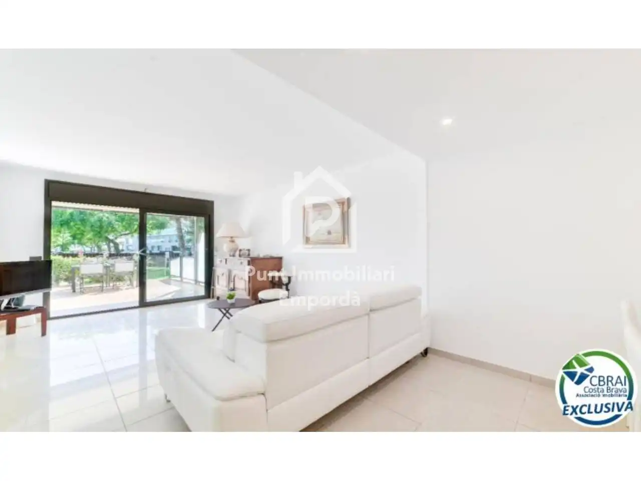 Living room of Houses for sale in Roses  with Air Conditioner, Heating and Terrace