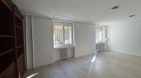 Foto 3 de Oficina de lloguer a El Viso, Madrid