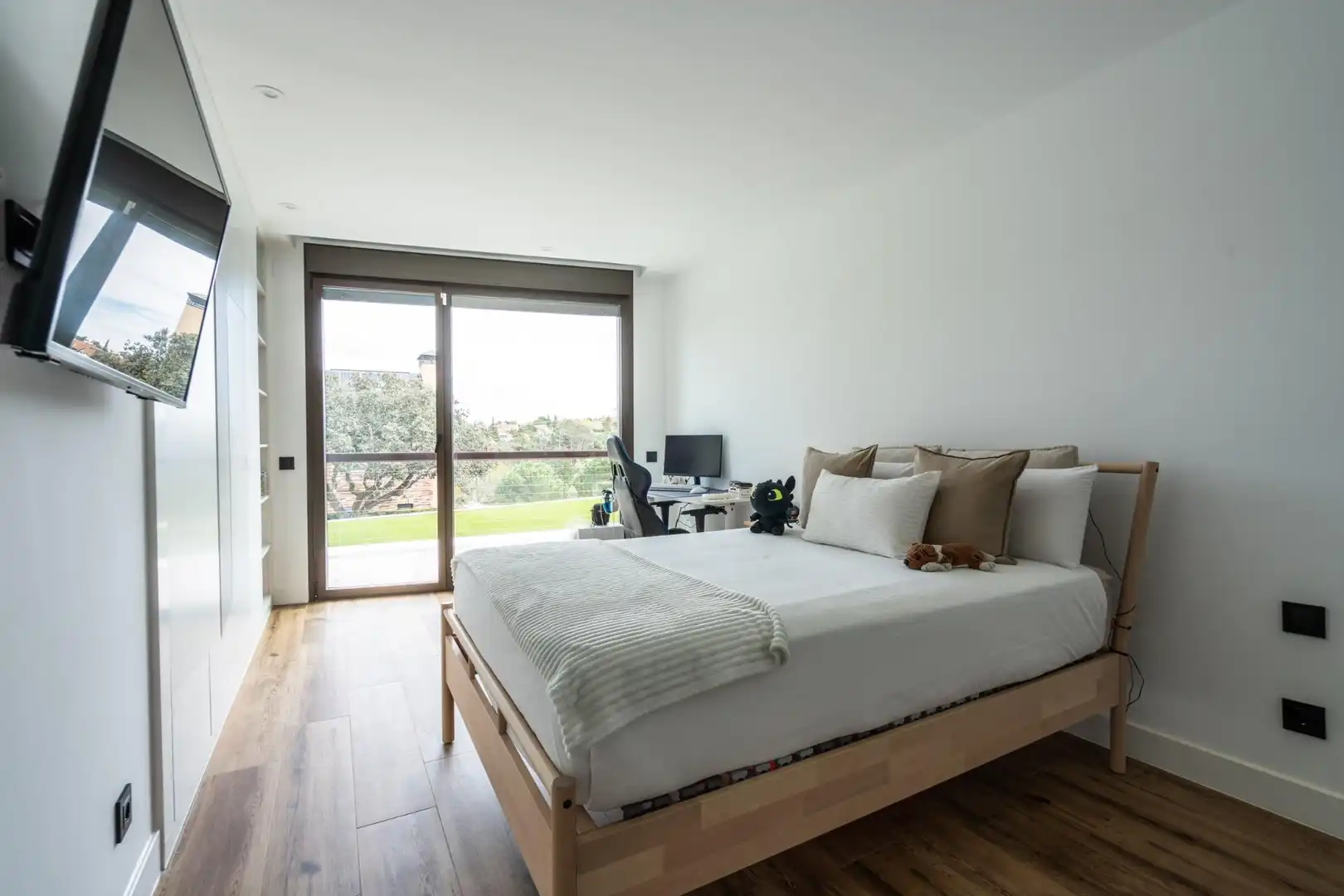 Dormitori de Casa o xalet en venda en Torrelodones amb Aire condicionat, Calefacció i Jardí privat