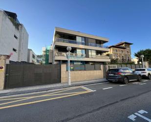 Vista exterior de Pis de lloguer en Donostia - San Sebastián  amb Terrassa