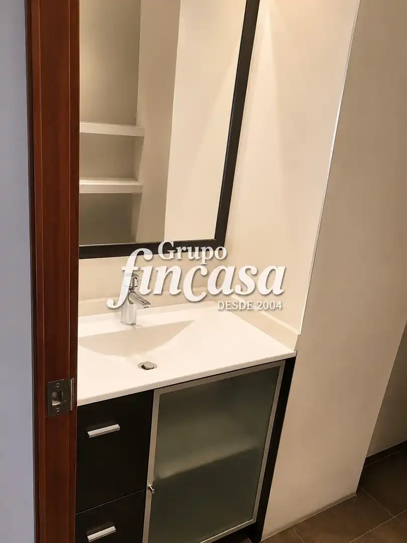 Bany de Pis en venda en Valencia amb Aire condicionat, Parquet i Balcó