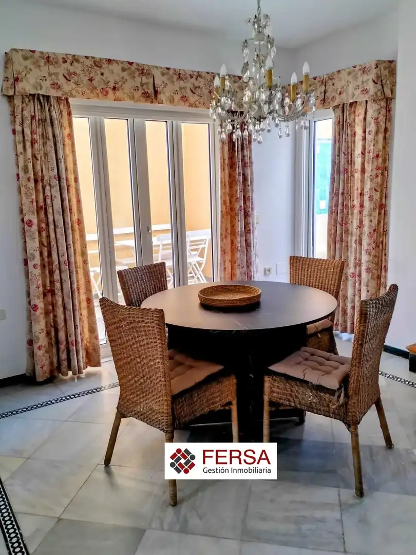 Dining room of Attic for rent in El Puerto de Santa María  with Air Conditioner, Heating and Terrace
