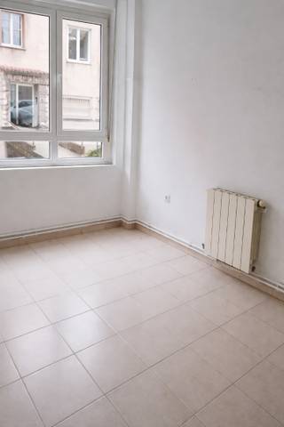 Local comercial en Alquiler en Paseo General Dávila -Grupo San Francisco en Los Castros