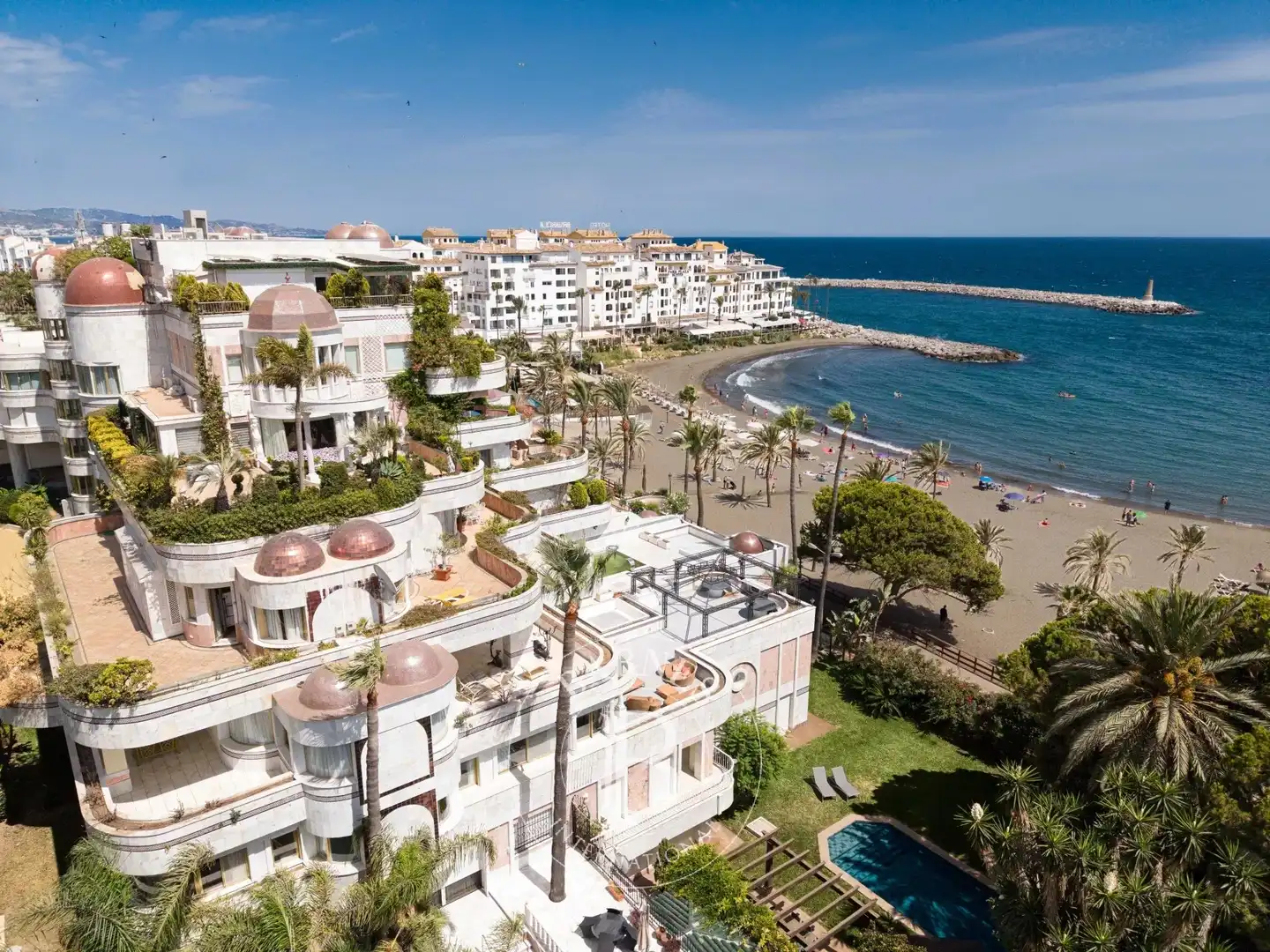 Vista exterior de Piso en venta en Marbella con Aire acondicionado, Calefacción y Terraza