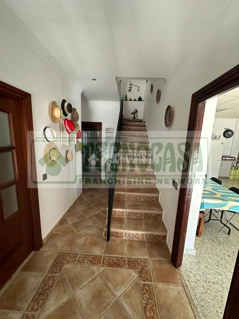 Haus oder Chalet zum Verkauf in Atajate mit Privatgarten und Terrasse