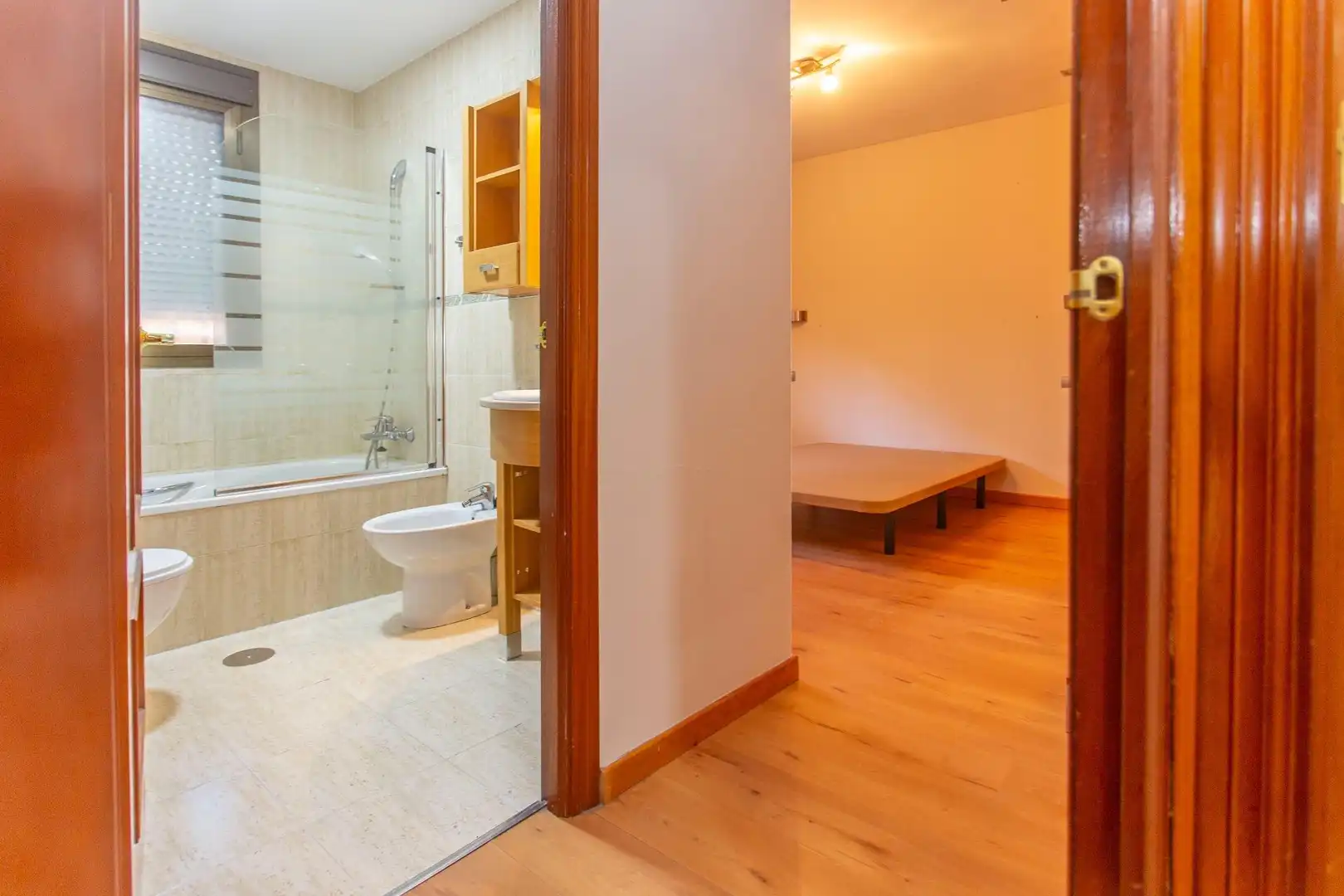 Bathroom of Flat for sale in Jerez de la Frontera  with Air Conditioner, Heating and Storage room