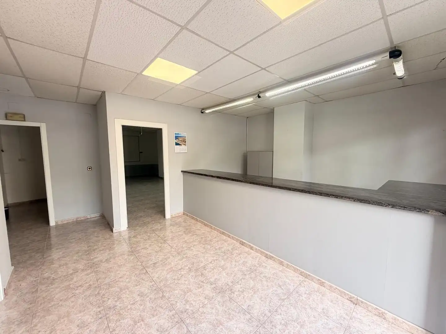 Local comercial en venda a Les Roquetes, imagen 16