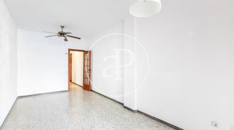 Photo 4 of Flat for sale in Rambla de Prim, La Verneda i la Pau, Barcelona