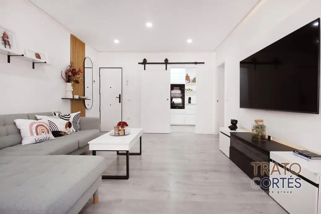 Appartamento con terrazza in vendita a Carrer de Montflorit, imagen 6